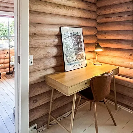 Lovely In With Sauna Дом отдыха *